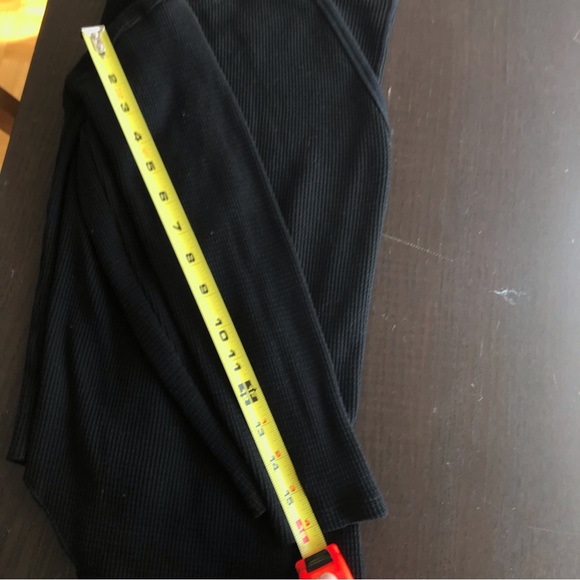 Uniqlo black button up Henley sweater size small - Picture 7 of 9